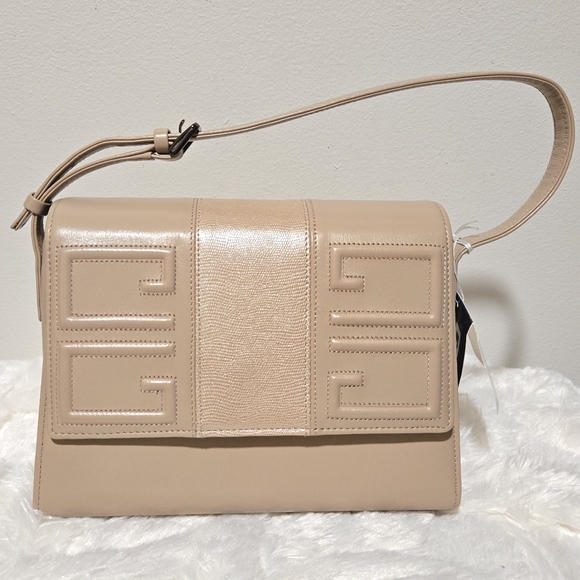 Givenchy Maroquinerie Beige Lambskin Shoulder Bag - Picture 1 of 16